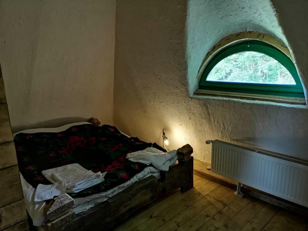 Casa Glod Pension Glod  Buitenkant foto