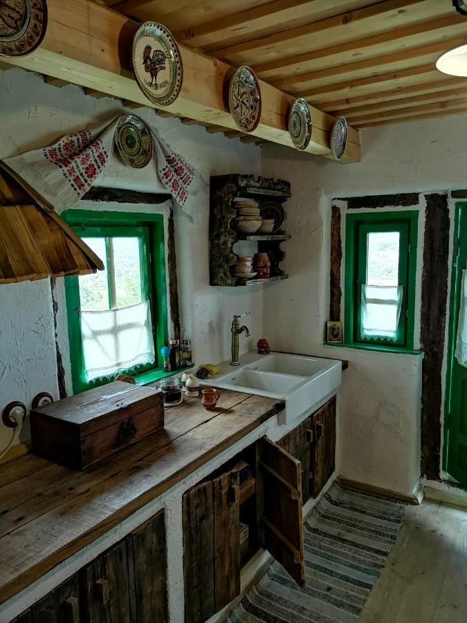 Casa Glod Pension Glod  Buitenkant foto
